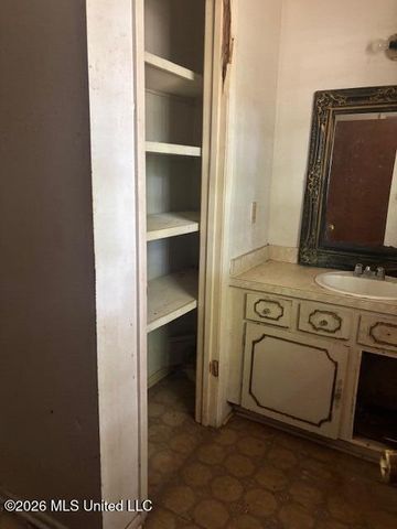 501 Cheshire Drive, Gulfport, MS 39507