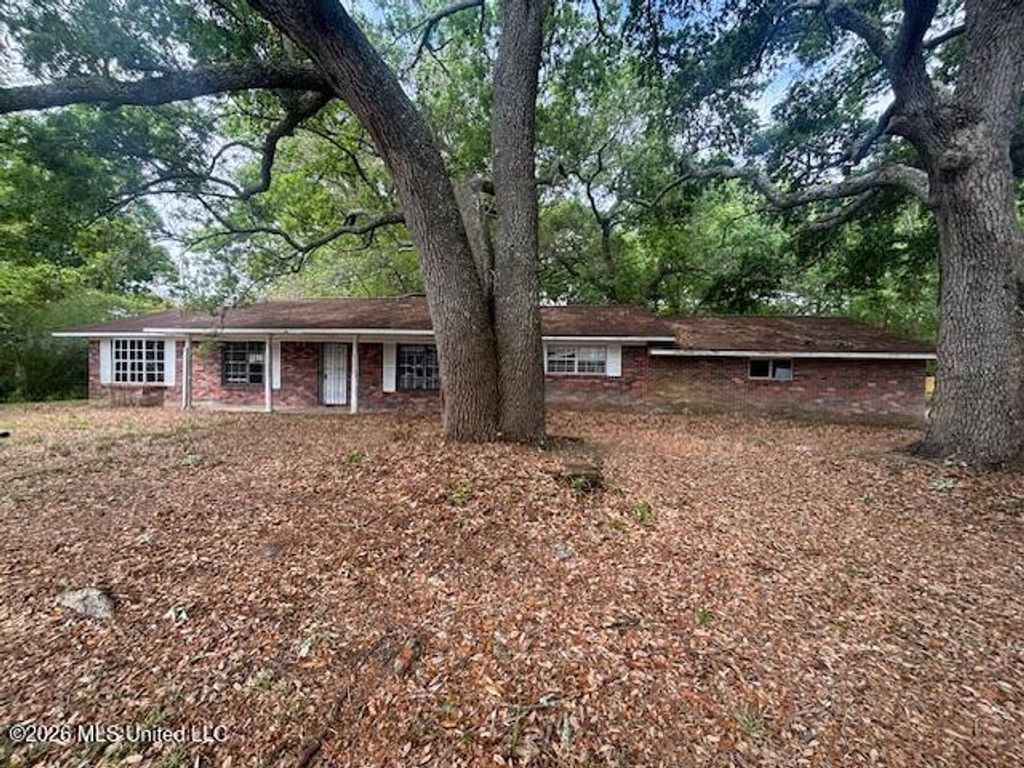 501 Cheshire Drive, Gulfport, MS 39507