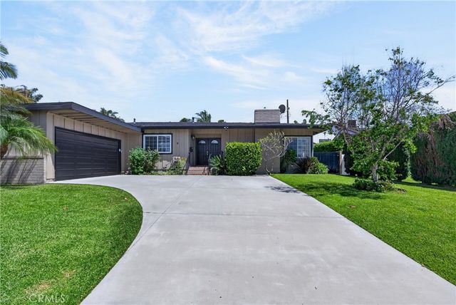 2077 N Mori, Orange, CA 92867
