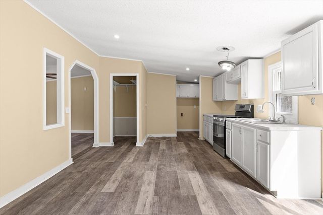 3162 Old Hurricane Rd, Rocky Face, GA 30740