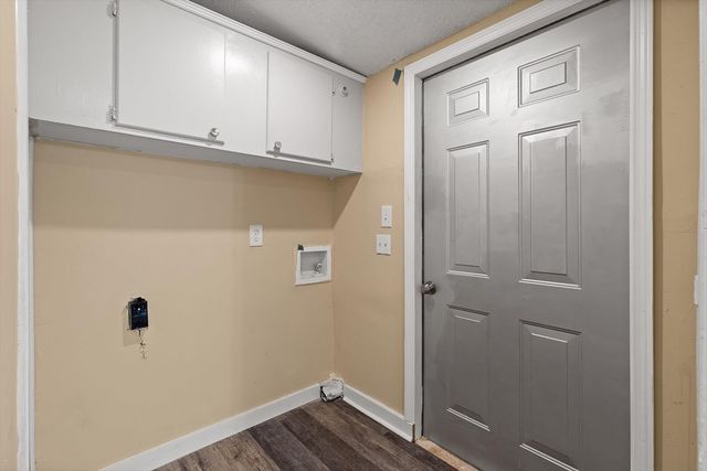 3162 Old Hurricane Rd, Rocky Face, GA 30740