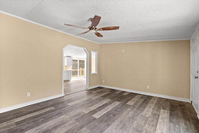 3162 Old Hurricane Rd, Rocky Face, GA 30740