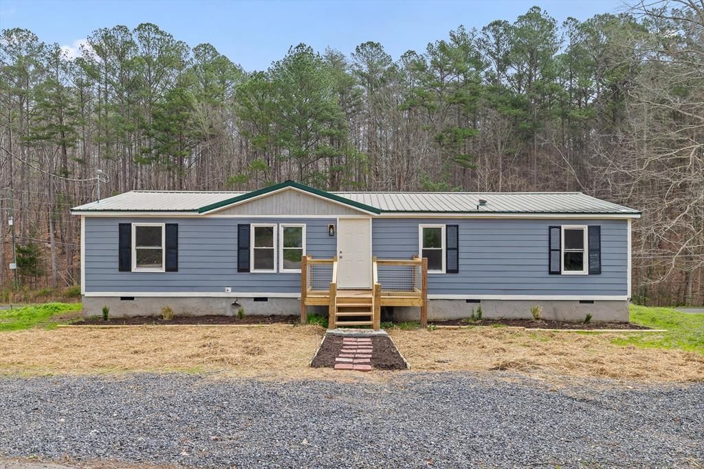 3162 Old Hurricane Rd, Rocky Face, GA 30740