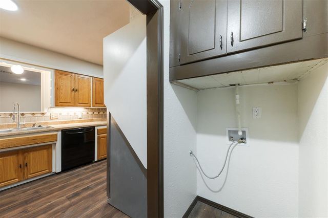 604 Howard Court, Edmond, OK 73003