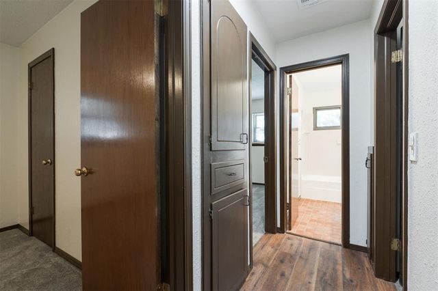 604 Howard Court, Edmond, OK 73003