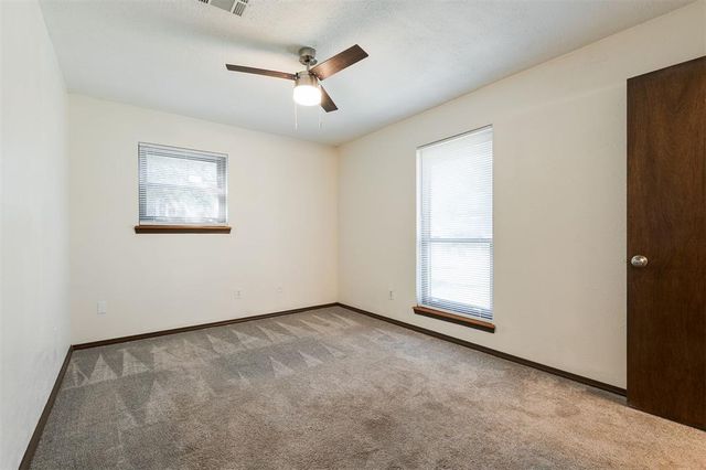 604 Howard Court, Edmond, OK 73003