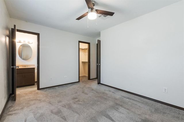 604 Howard Court, Edmond, OK 73003