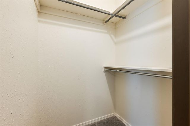 604 Howard Court, Edmond, OK 73003