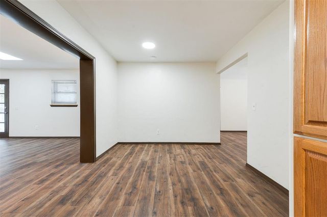 604 Howard Court, Edmond, OK 73003