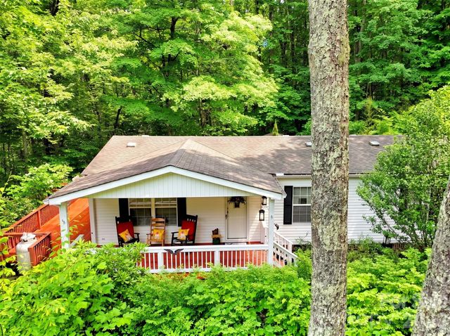 315 Oakstone Drive, Waynesville, NC 28785