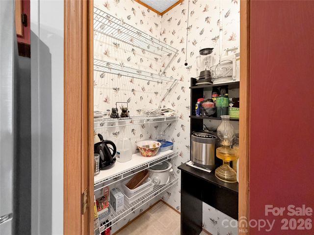 315 Oakstone Drive, Waynesville, NC 28785