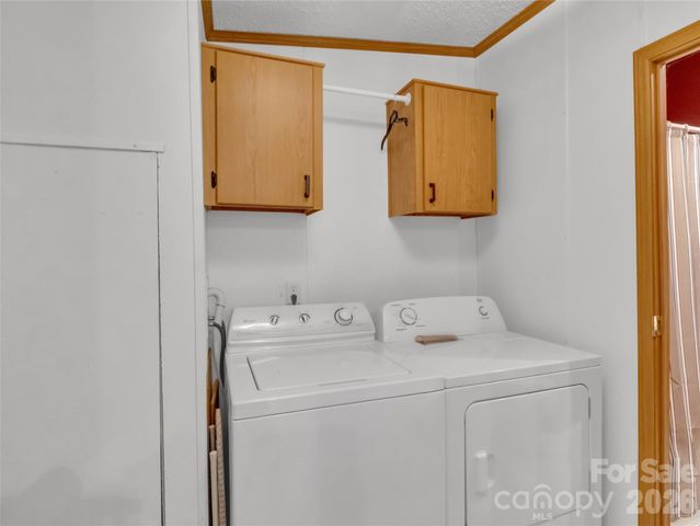 315 Oakstone Drive, Waynesville, NC 28785