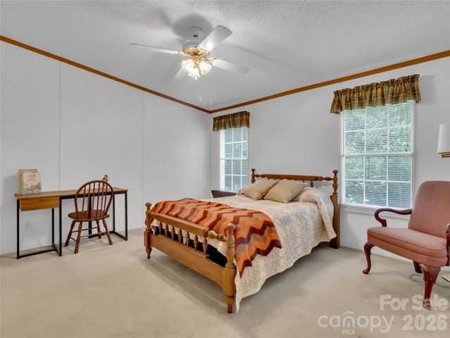 315 Oakstone Drive, Waynesville, NC 28785