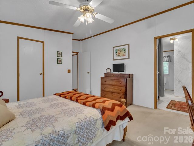 315 Oakstone Drive, Waynesville, NC 28785