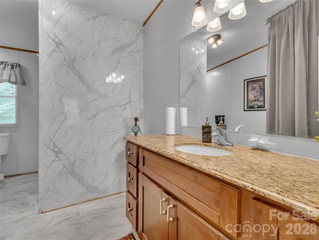 315 Oakstone Drive, Waynesville, NC 28785