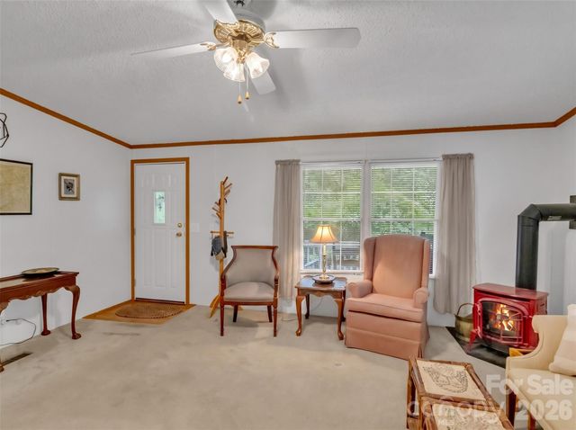 315 Oakstone Drive, Waynesville, NC 28785