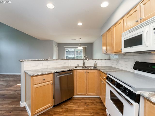17200 Se 26TH Dr H32, Vancouver, WA 98683