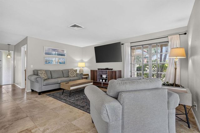 213 Rio Vista Circle, Atlantis, FL 33462