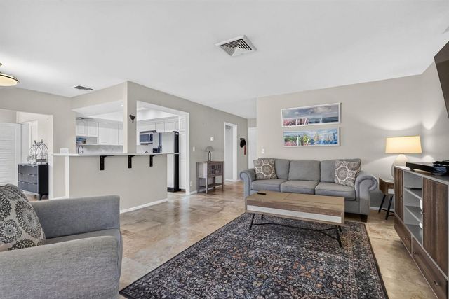 213 Rio Vista Circle, Atlantis, FL 33462