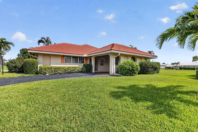 213 Rio Vista Circle, Atlantis, FL 33462