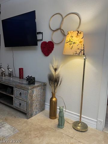 210 East Flamingo Road 116, Las Vegas, NV 89169