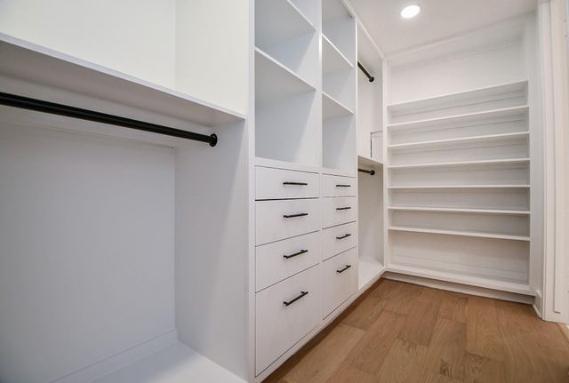 7528 Chevy Chase Drive, Houston, TX 77063