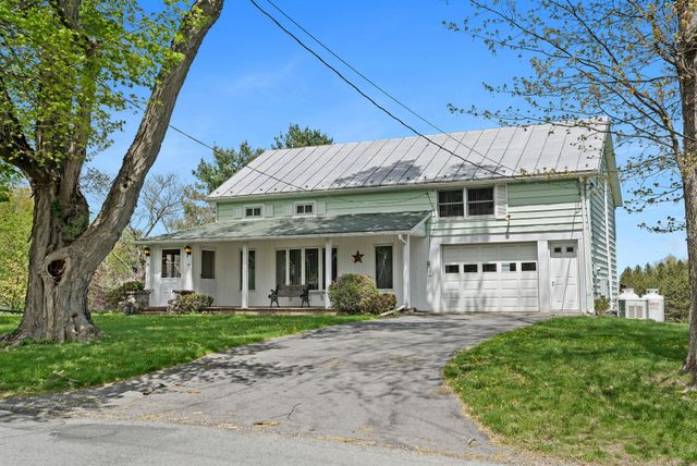 33 Little Brooklyn Road, Warwick, NY 10990