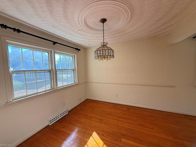 4661 Truman LN, Virginia Beach, VA 23455