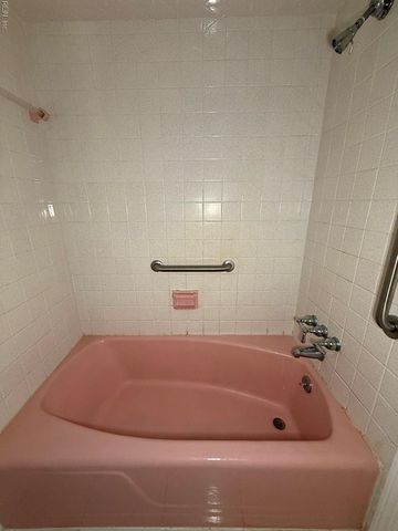 4661 Truman LN, Virginia Beach, VA 23455