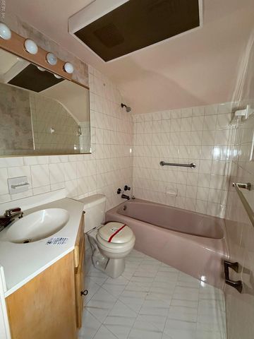 4661 Truman LN, Virginia Beach, VA 23455