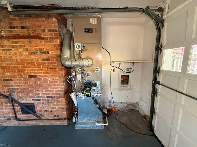 4661 Truman LN, Virginia Beach, VA 23455