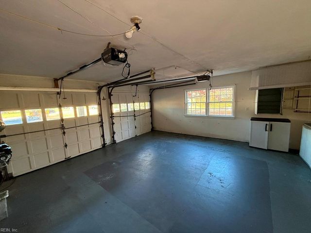 4661 Truman LN, Virginia Beach, VA 23455