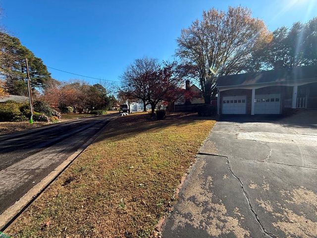 4661 Truman LN, Virginia Beach, VA 23455