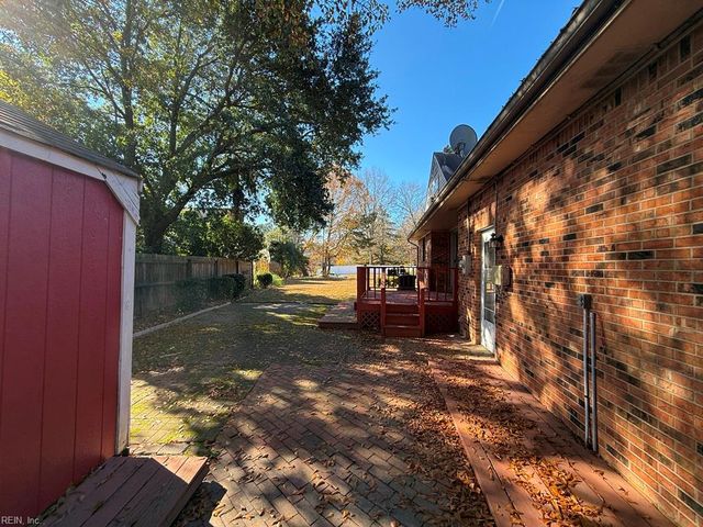 4661 Truman LN, Virginia Beach, VA 23455