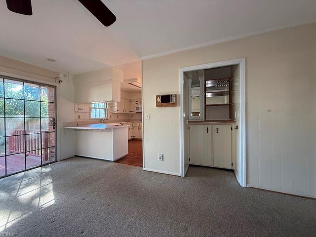 4661 Truman LN, Virginia Beach, VA 23455