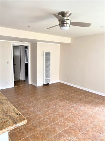 250 Cliff Drive 8, Laguna Beach, CA 92651