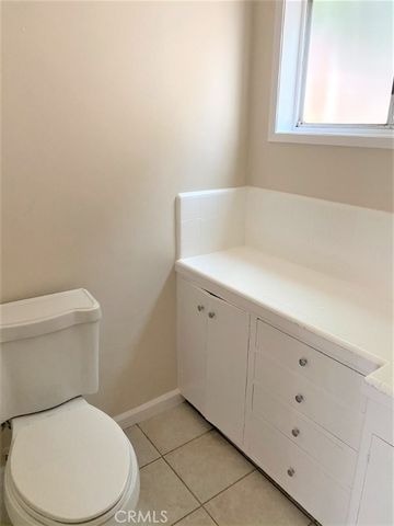 250 Cliff Drive 8, Laguna Beach, CA 92651