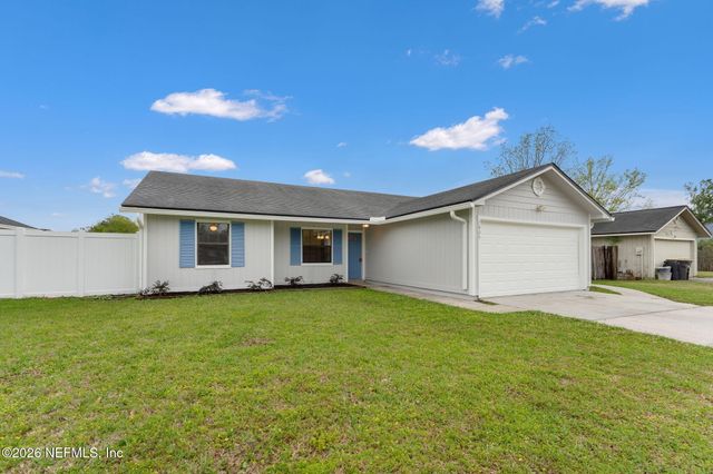 7809 ALLSPICE Circle E, Jacksonville, FL 32244