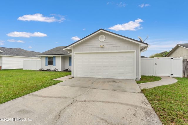 7809 ALLSPICE Circle E, Jacksonville, FL 32244