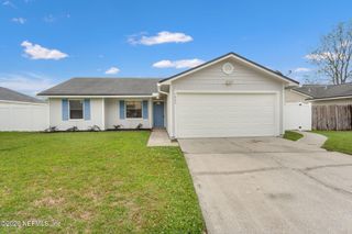 7809 ALLSPICE Circle E, Jacksonville, FL 32244