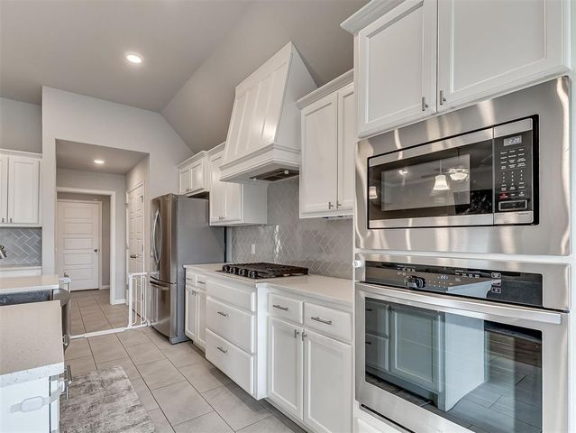 4224 NW 156th Court, Edmond, OK 73013