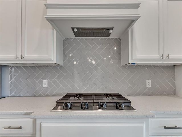 4224 NW 156th Court, Edmond, OK 73013