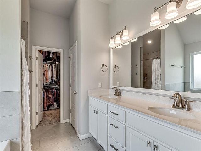4224 NW 156th Court, Edmond, OK 73013