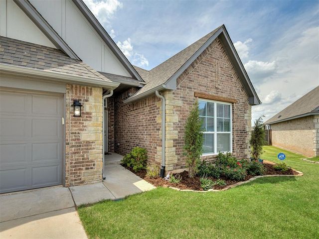 4224 NW 156th Court, Edmond, OK 73013