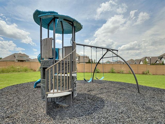 4224 NW 156th Court, Edmond, OK 73013