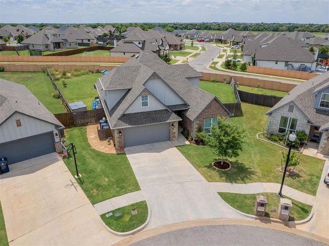 4224 NW 156th Court, Edmond, OK 73013