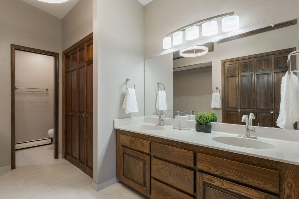 Image 36 of property listing at 4008 Saint Andrews Drive SE, Rio Rancho, NM 87124