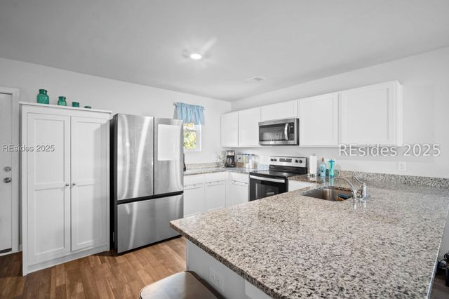 5 Palmetto Breeze Cir, Beaufort, SC 29907