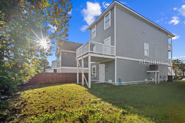 5 Palmetto Breeze Cir, Beaufort, SC 29907