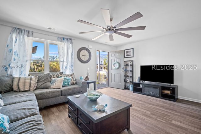 5 Palmetto Breeze Cir, Beaufort, SC 29907